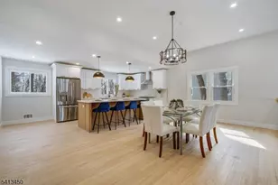 27 Hunterdon Blvd, Berkeley Heights Township, NJ 07974 - Photo 8