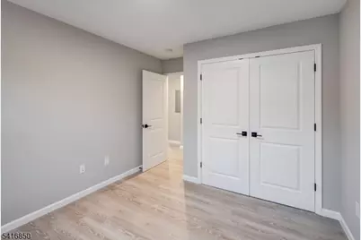 1081 18th Ave, Newark, NJ 07106 - Photo 14