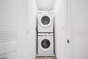 369 18th Ave, Newark, NJ 07108 - Photo 12