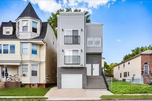 581 Bergen St, Newark, NJ 07108 - Photo 1