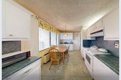 300 Winston Dr-C0210, Cliffside Park, NJ 07010 - Photo 8