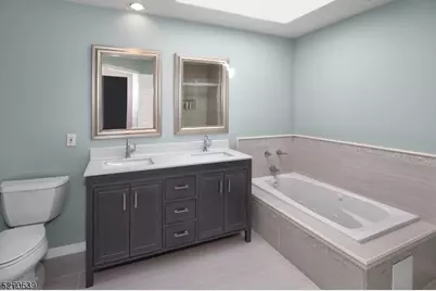 42 Schindler Ter, West Orange Township, NJ 07052 - Photo 12