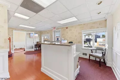 1307 Stuyvesant Ave, Union Township, NJ 07083 - Photo 4