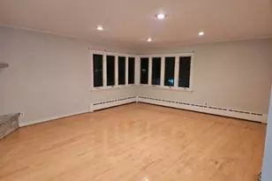 653 New York Ave, Lyndhurst Township, NJ 07071 - Photo 4