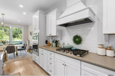 4 Aspen Dr, Cedar Grove, NJ 07009 - Photo 20