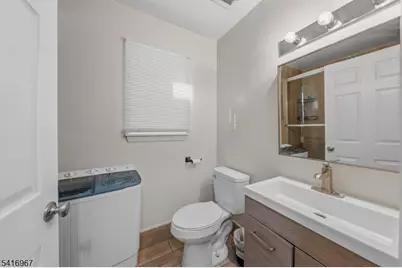 519 Maple Ave, Elizabeth, NJ 07202 - Photo 12