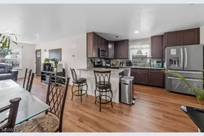 519 Maple Ave, Elizabeth, NJ 07202 - Photo 6