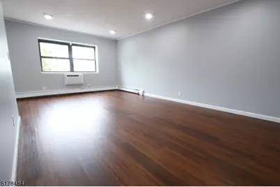 149 Main St #1B, Millburn, NJ 07041 - Photo 2