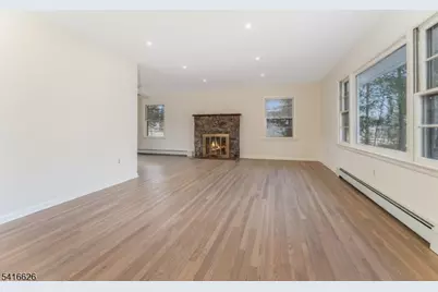 49 Valley Rd, Hampton Boro, NJ 08827 - Photo 8