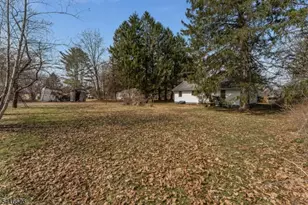 49 Valley Rd, Hampton Boro, NJ 08827 - Photo 22