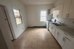 681 W 3rd St, Plainfield, NJ 07060 - Photo 4