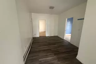 681 W 3rd St, Plainfield, NJ 07060 - Photo 6