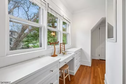 391 Up Mountain Avenue, Montclair, NJ 07043 - Photo 30