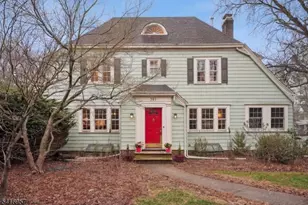 391 Up Mountain Ave, Montclair, NJ 07043 - Photo 2