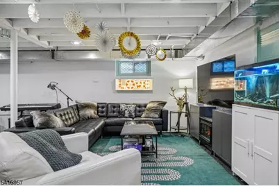 391 Up Mountain Avenue, Montclair, NJ 07043 - Photo 42