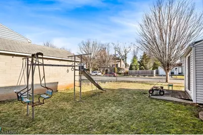 2261 Mountain Ave, Scotch Plains Township, NJ 07076 - Photo 32