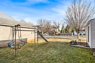 2261 Mountain Ave, Scotch Plains Township, NJ 07076 - Photo 32