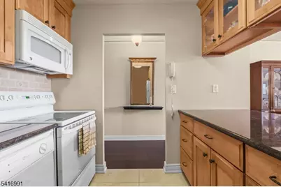 770 Anderson Ave- #14C, Cliffside Park, NJ 07024 - Photo 8