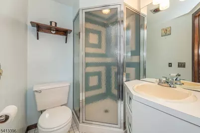 126 Jefferson St, Wanaque, NJ 07420 - Photo 14