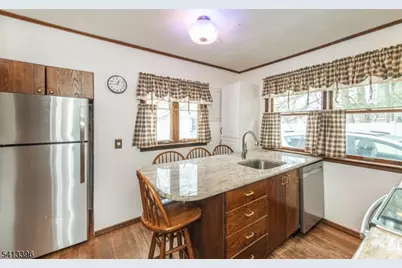 126 Jefferson St, Wanaque, NJ 07420 - Photo 12