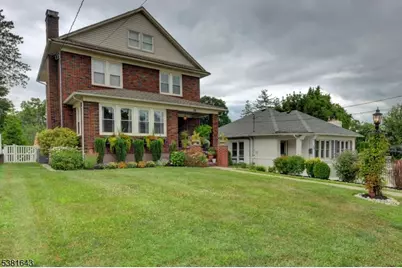 26 Chestnut St, Boonton Town, NJ 07005 - Photo 2