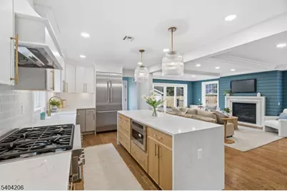 14 Marion Rd, Montclair, NJ 07043 - Photo 8