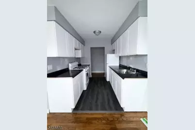 117 W 3rd Ave #14, Roselle, NJ 07203 - Photo 2