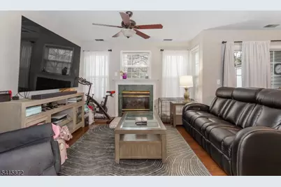 2703 Tudor Dr, Pequannock Township, NJ 07444 - Photo 4