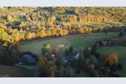 37 Branch Rd, Peapack Gladstone Boro, NJ 07931 - Photo 2