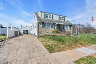 69 N 12th Ave, Manville, NJ 08835 - Photo 1