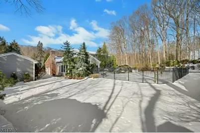 26 Alpine Dr, Denville, NJ 07834 - Photo 32