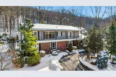 26 Alpine Dr, Denville, NJ 07834 - Photo 2