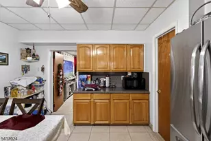 1029 E 19th St, Paterson, NJ 07501 - Photo 14