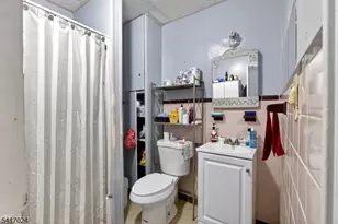 1029 E 19th St, Paterson, NJ 07501 - Photo 12