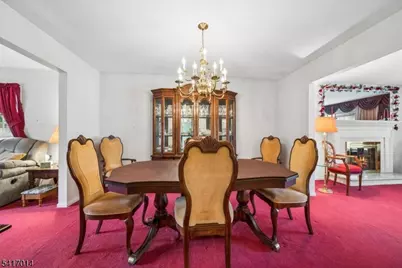 39 Gallinson Dr, Berkeley Heights Township, NJ 07974 - Photo 14