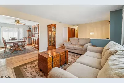 8 Nimbus Dr, Vernon Twp., NJ 07462 - Photo 6