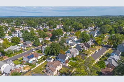 132 Thelma Ter, Linden, NJ 07036 - Photo 8