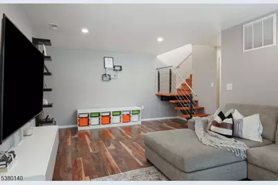 90 Farnham Sq #290, Sayreville Boro, NJ 08859 - Photo 12