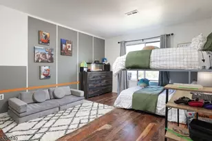 90 Farnham Square, Sayreville Boro, NJ 08859 - Photo 14