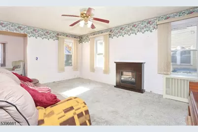 128 9th Ave, Hawthorne, NJ 07506 - Photo 8