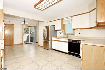 128 9th Ave, Hawthorne, NJ 07506 - Photo 12