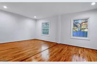 2 Cory Rd #E, Morris Township, NJ 07960 - Photo 4