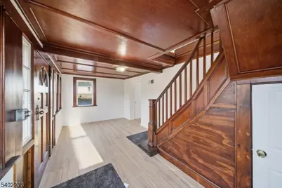 75 Lakeview Ter, Oakland, NJ 07436 - Photo 2