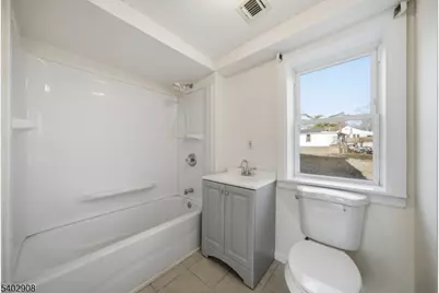 75 Lakeview Ter, Oakland, NJ 07436 - Photo 12