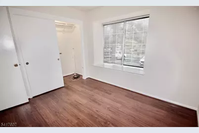 32 Spruce Court, Bedminster Township, NJ 07921 - Photo 12