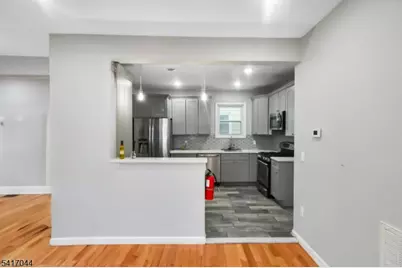 71 Knapp Ave, Clifton, NJ 07011 - Photo 4