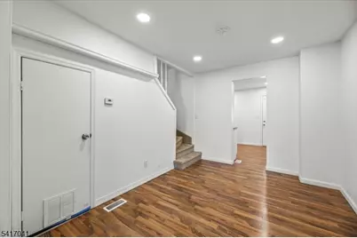 270-270A Sitgreaves St, Phillipsburg, NJ 08865 - Photo 4