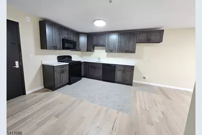 158 Sixth St #512, Passaic, NJ 07055 - Photo 2