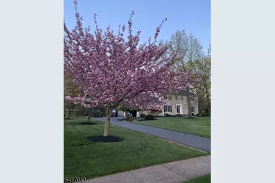 100 Knickerbocker Dr, Montgomery Township, NJ 08502 - Photo 1