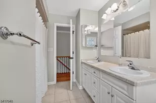 100 Knickerbocker Dr, Montgomery Township, NJ 08502 - Photo 26